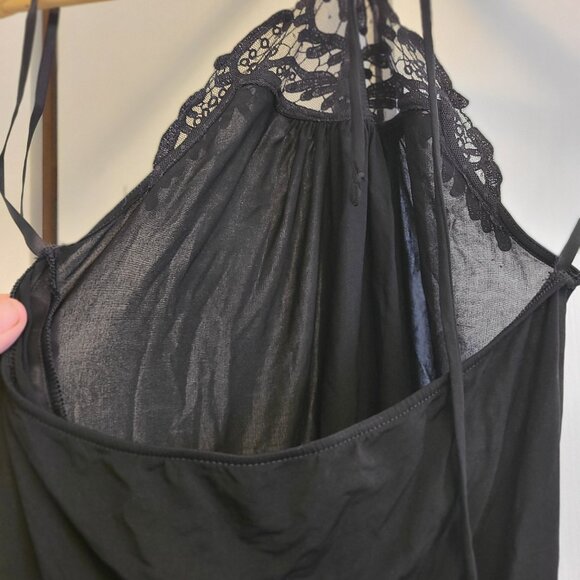 Bcbg halter camisole y2k - Picture 2 of 6